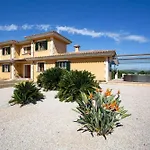 Grosszuegige Finca Mit Beheizbarem Pool Und Jacuzzi