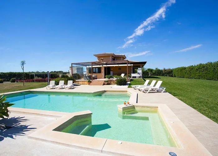 Grosszuegige Finca Mit Beheizbarem Pool Und Jacuzzi